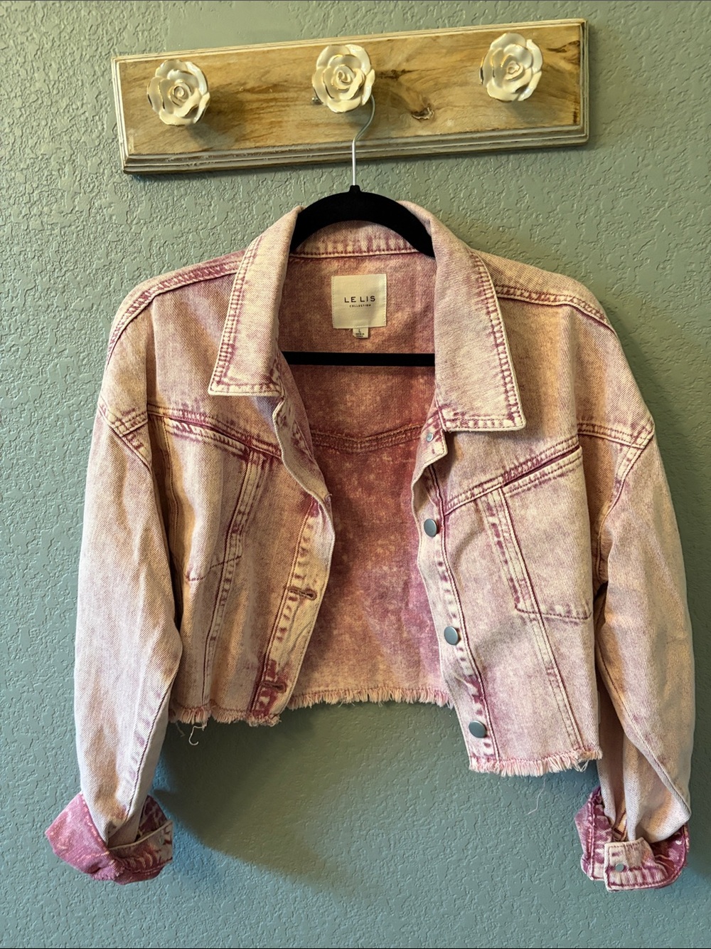 Le Lis Faded Pink Cropped Denim Jacket NWT